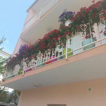 Apartments Dora Trogir Exteriér fotografie