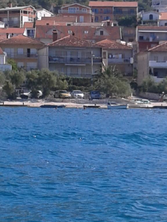 Apartments Dora Trogir Exteriér fotografie